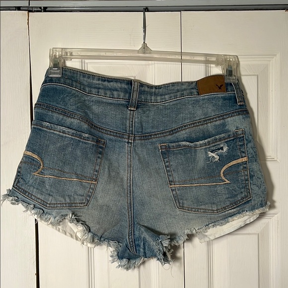 American Eagle Outfitters Women's Blue Denim Shorts - Picture 3 of 4